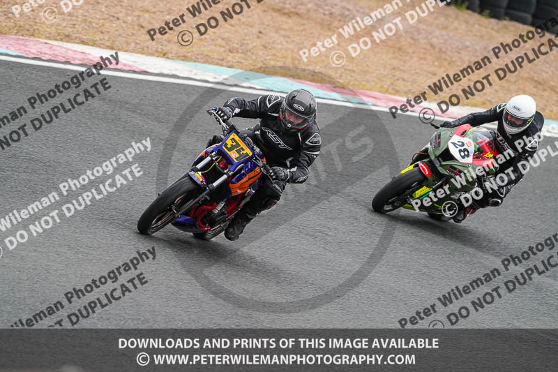 enduro digital images;event digital images;eventdigitalimages;mallory park;mallory park photographs;mallory park trackday;mallory park trackday photographs;no limits trackdays;peter wileman photography;racing digital images;trackday digital images;trackday photos